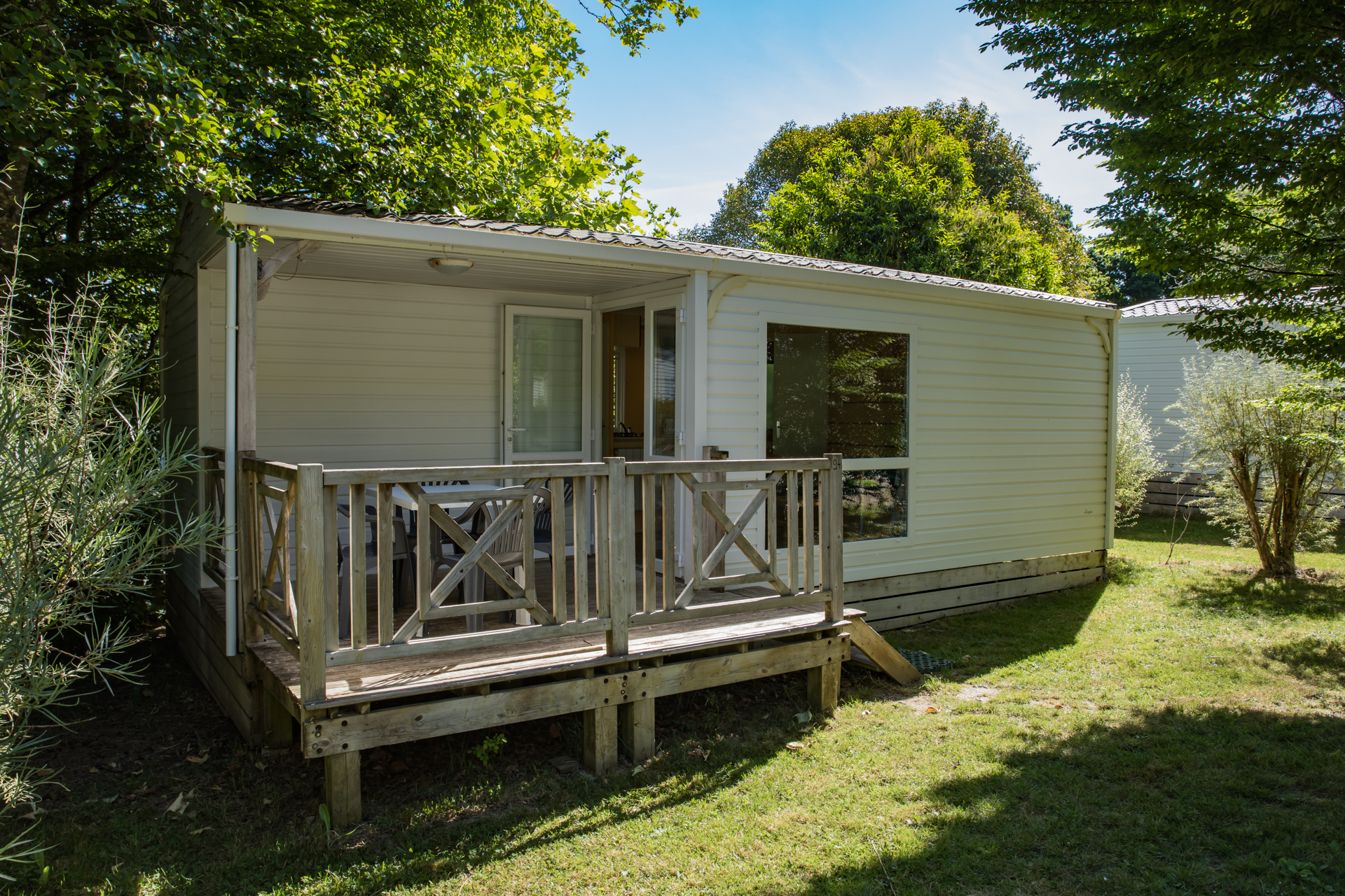 Mobil home 2 chambres 24m2+ terrasse semi-couverte 7m²